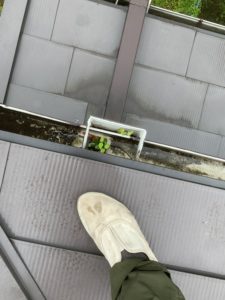 東京都|足立区Ｈ様邸:雨樋清掃を行いました！