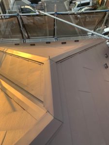 神奈川県|横浜市旭区:屋根カバー工法（スーパーガルテクトフッ素）のリフォームを行いました！