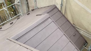 神奈川県|横浜市瀬谷区:屋根カバー工事（スーパーガルテクト）のリフォームを行いました！