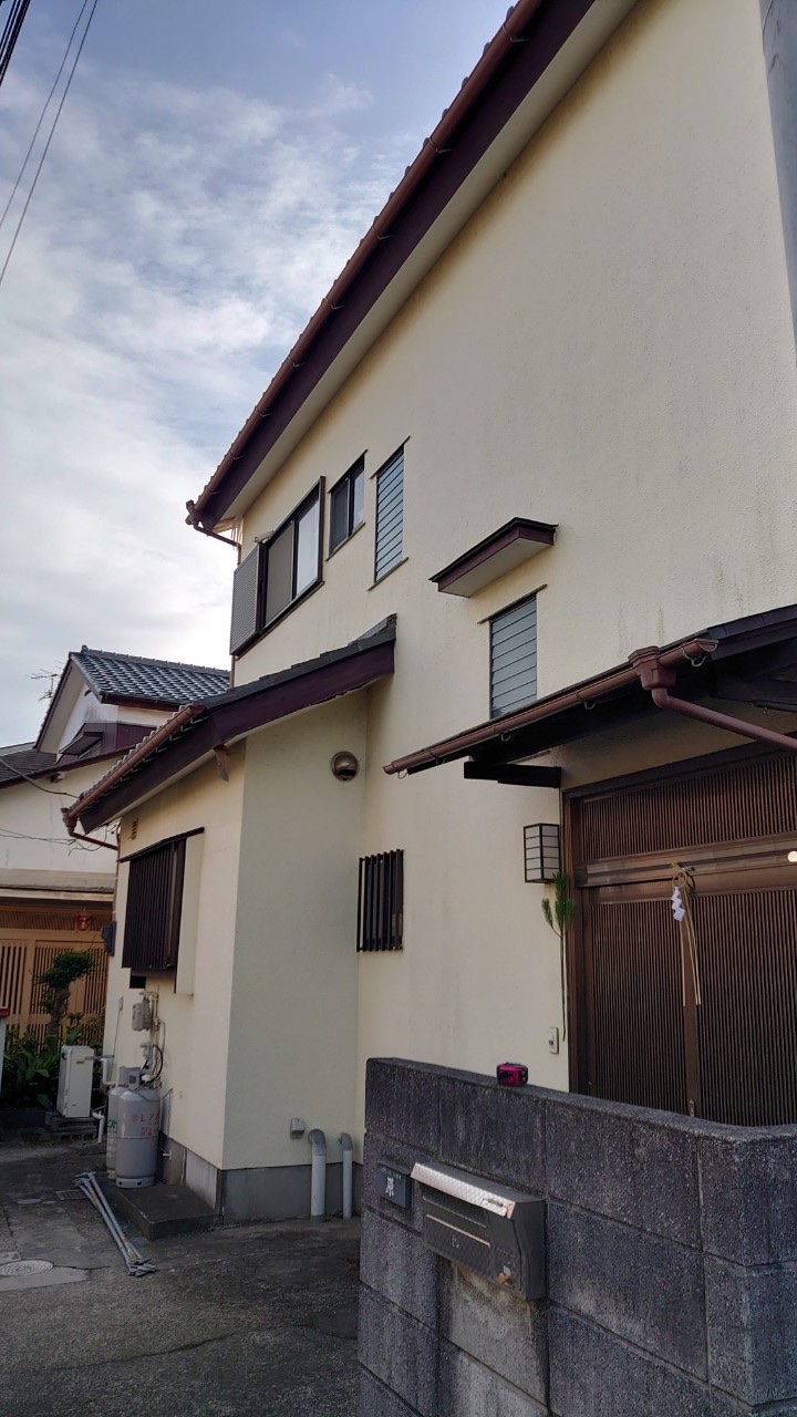 神奈川県中郡大磯町の外壁塗装事例：施工前