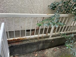 神奈川県|横浜市磯子区:フェンスの塗装によるリフォームを行いました。