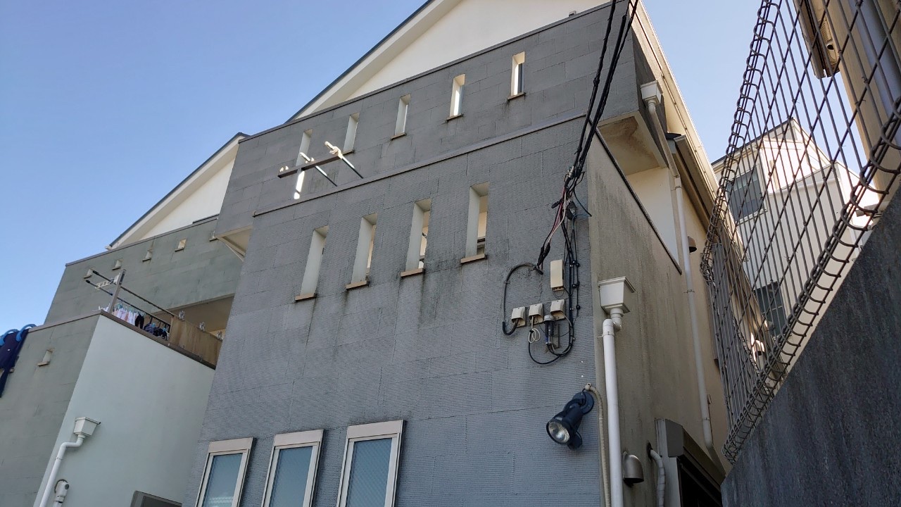 川崎市宮前区の外壁塗装事例:施工前