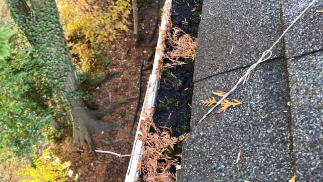 神奈川県|横浜市都筑区|H様邸：雨樋の清掃を行いました！