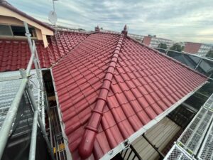 伊勢原市 屋根葺き替え 施工前（既存の瓦屋根）