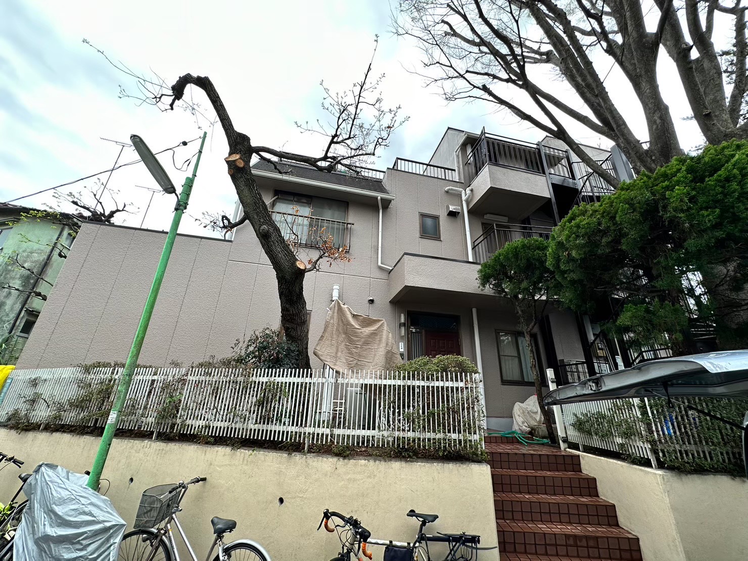 東京都世田谷区の外壁塗装事例:エスケープレミアムシリコンで塗装後