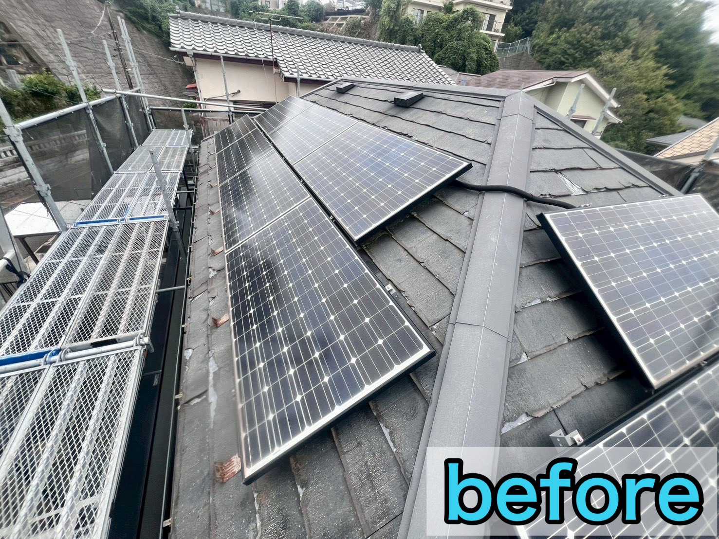 太陽光パネルを脱着して行う屋根工事